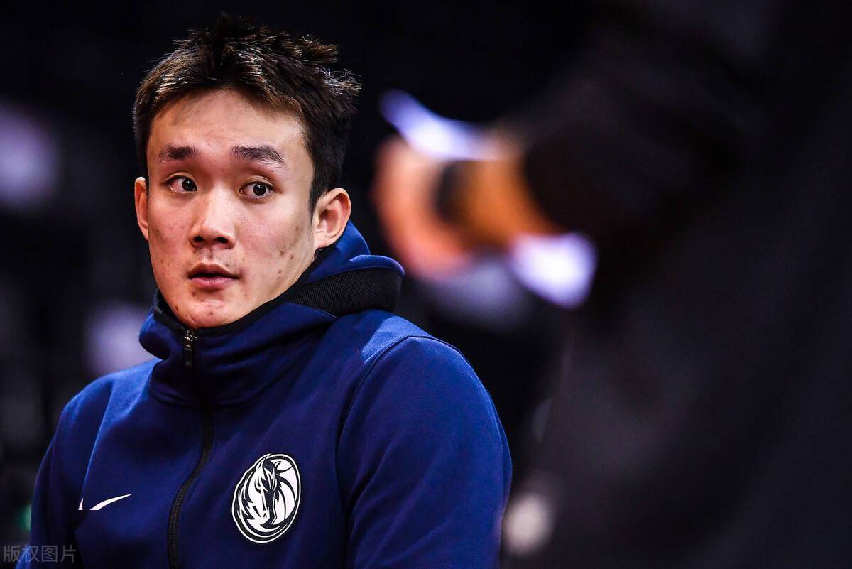 包含巴塞罗那迎CBA常规赛关键赛，赛前伤情更新，质疑声仍在，赛季目标并未改变的词条-爱游戏